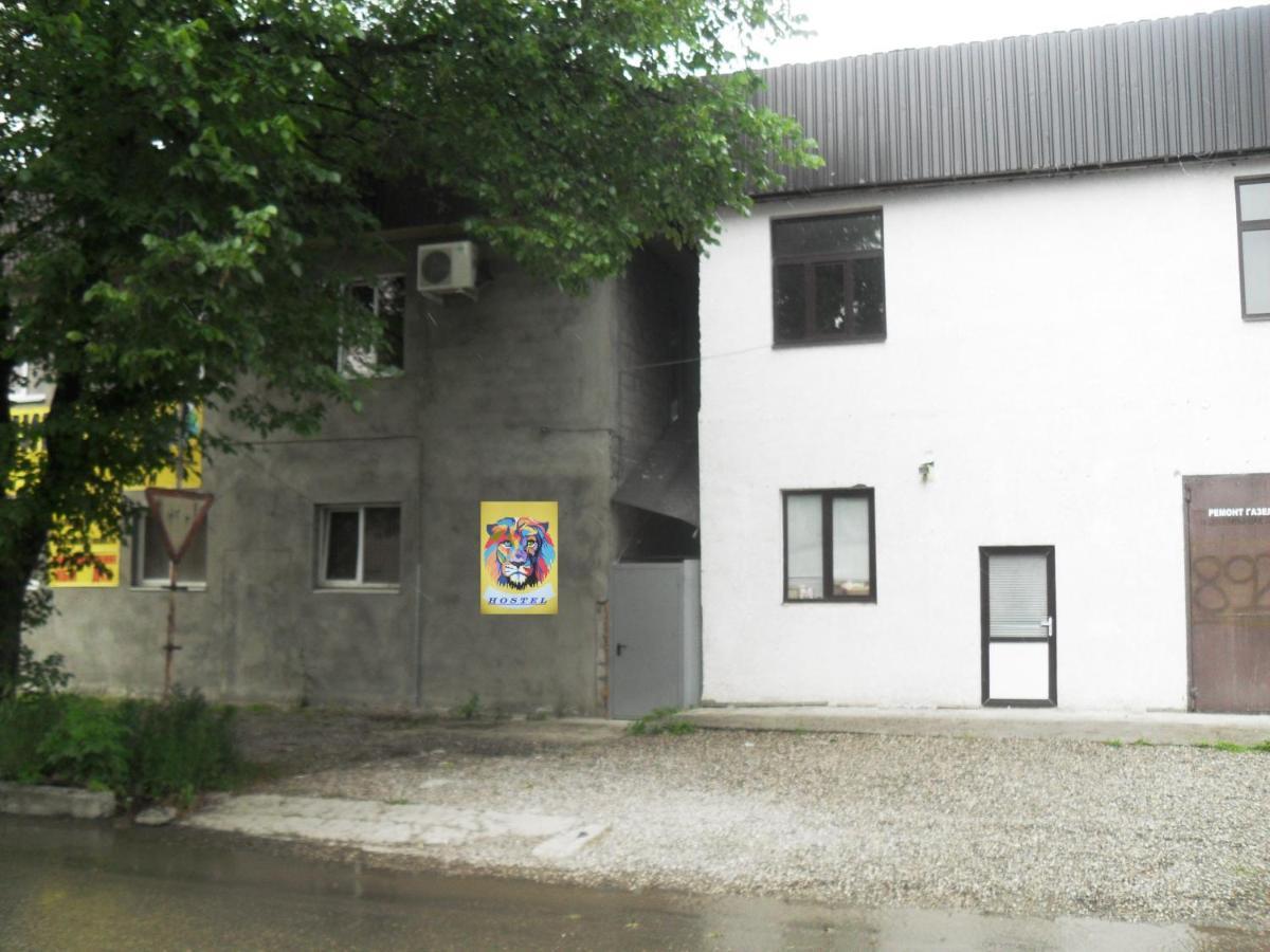 نالتشيك Hostel Teplichny المظهر الخارجي الصورة